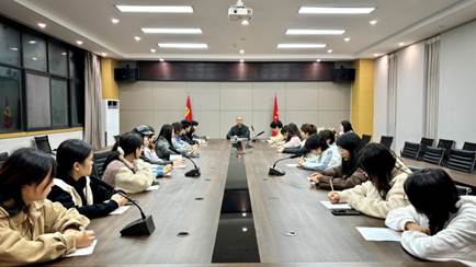 说明: 图示, 示意图

中度可信度描述已自动生成:ver1